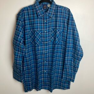 NWT Dry Goods Saugatuck Company LTD Button Down Plaid Size Large ColorBlue/White